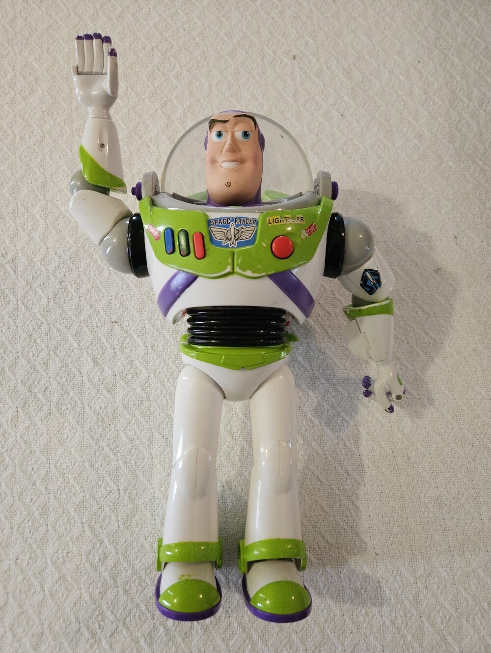 Disney Pixar Toy Story 4 Buzz Lightyear Interactive Action Works Wing Release